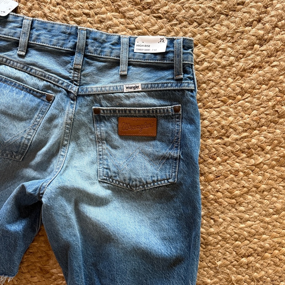Wrangler Light Blue Denim Jean Shorts - Picture 5 of 9